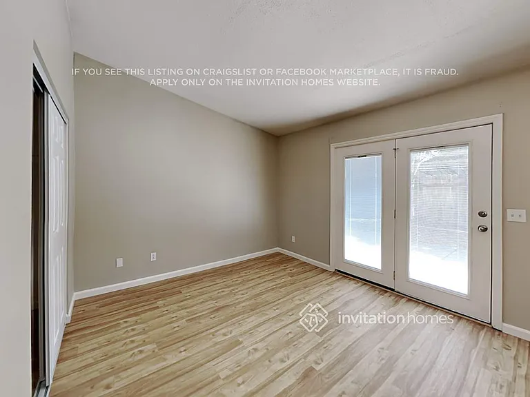137 Catalpa Ln — Photo 8
