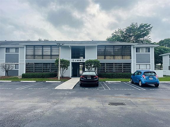 5th image of 9719 Hammocks Blvd APT 106