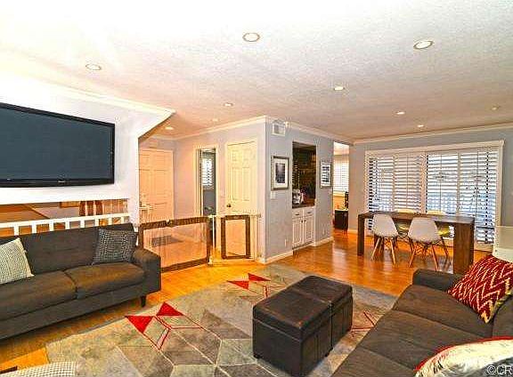 4th image of 209 Mayfair Ln