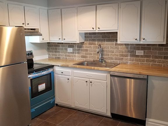 2nd image of 1001 8th Ave APT 10