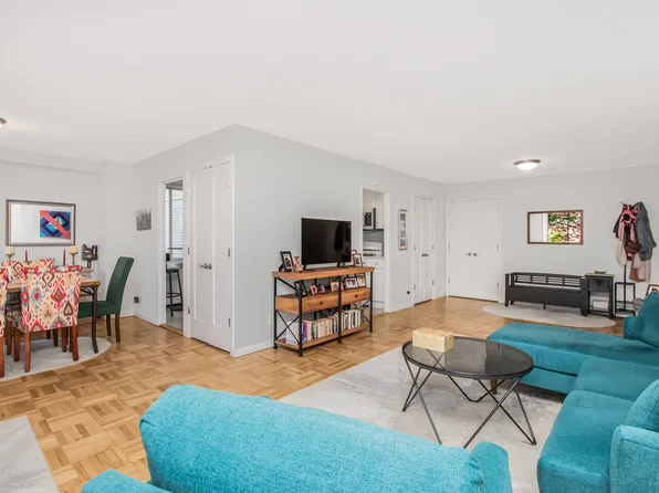 3333 Henry Hudson Parkway image 1 of 10