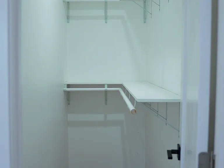 6106 S Fairfax Ave #A — Photo 21
