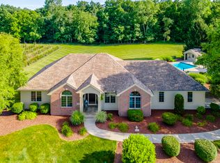 6430 Hursh Rd, Fort Wayne, IN 46845