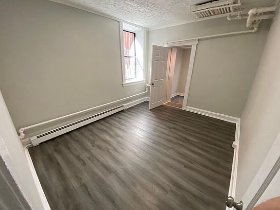 3rd image of 245 McLean Ave #2