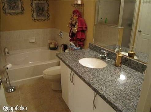 3rd image of 122 SW Peacock Blvd APT 103
