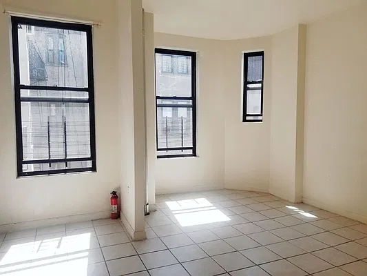 Rented by BRICK & GALO REALTY CORP | media 8
