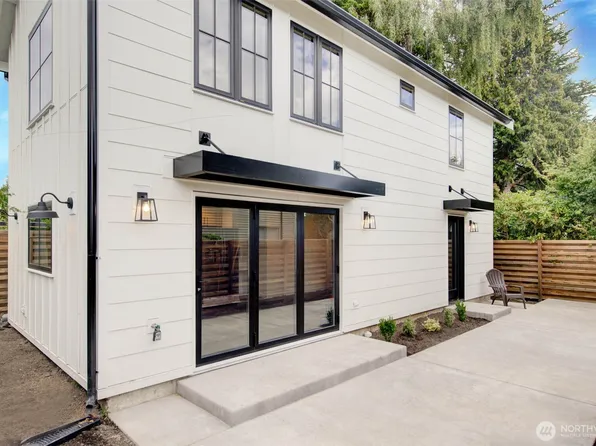 4608 NE 47th Street, Seattle, WA 98105
