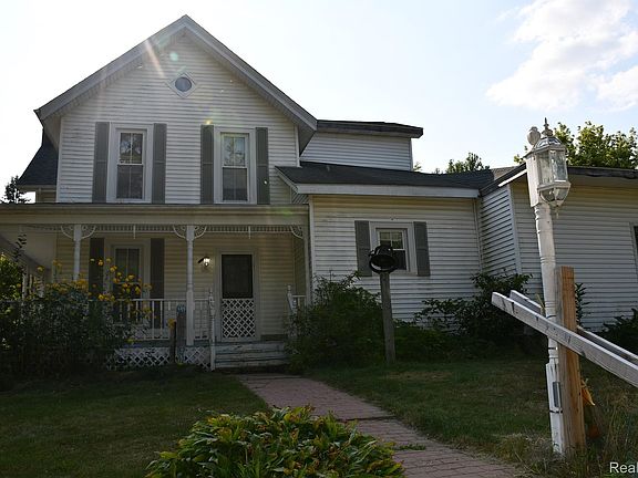 4th image of 5245 Clyde Rd