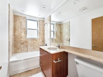 1336 W Estes Ave APT 2S, Chicago, IL, 60626