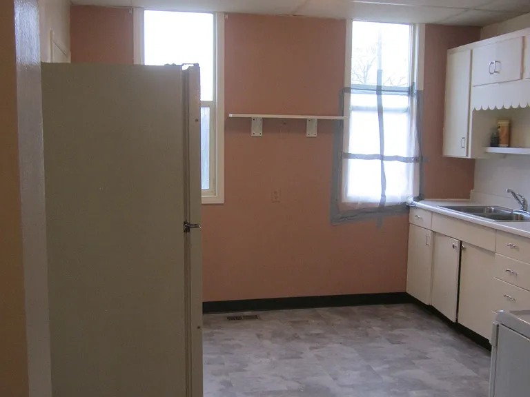 609 N Oak St #A — Photo 11