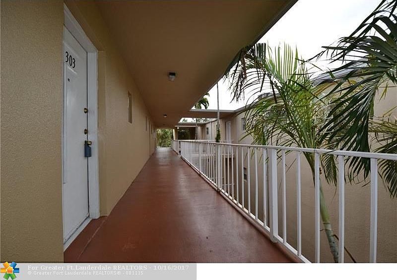 1st image of 4255 N University Dr
