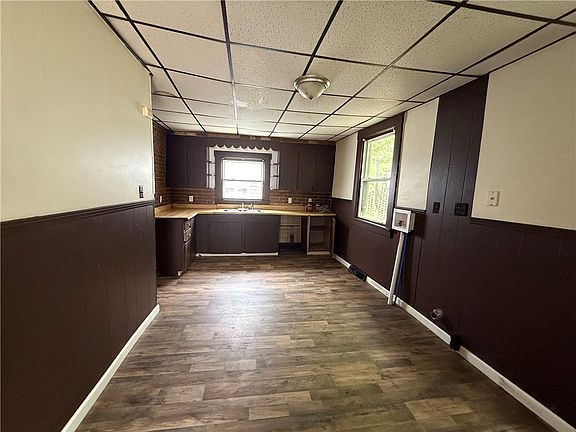 3rd image of 417 Shadyside St