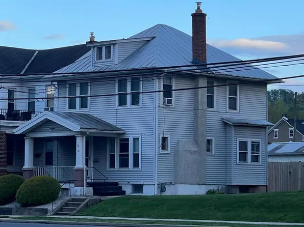 10 E Penn Ave, Robesonia, PA 19551