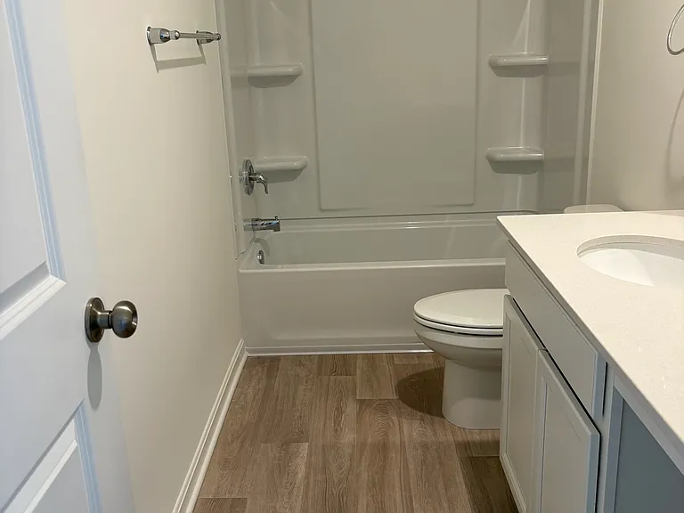 6814 Oak Rock Dr — Photo 16