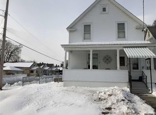 876 Thompson St, Schenectady, NY 12306