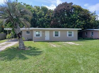 520 E 3rd St, Chuluota, FL 32766