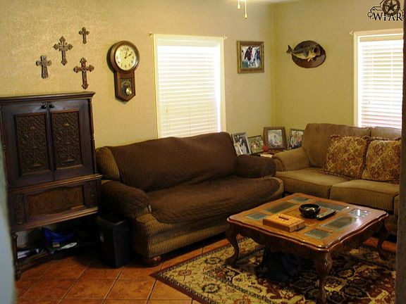 5th image of 2524 Inglewood Dr