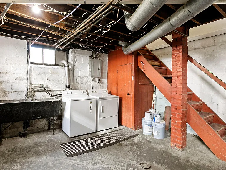 5607 Broadway St — Photo 26