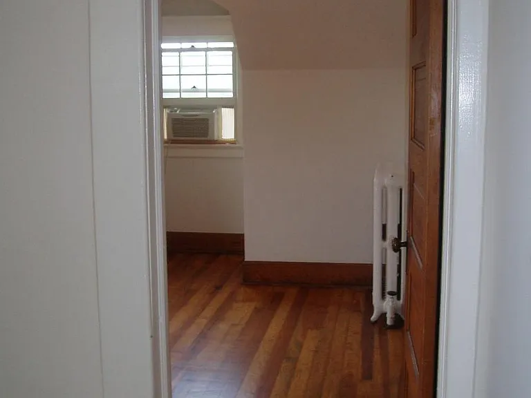 4710 Cass St #4 — Photo 6