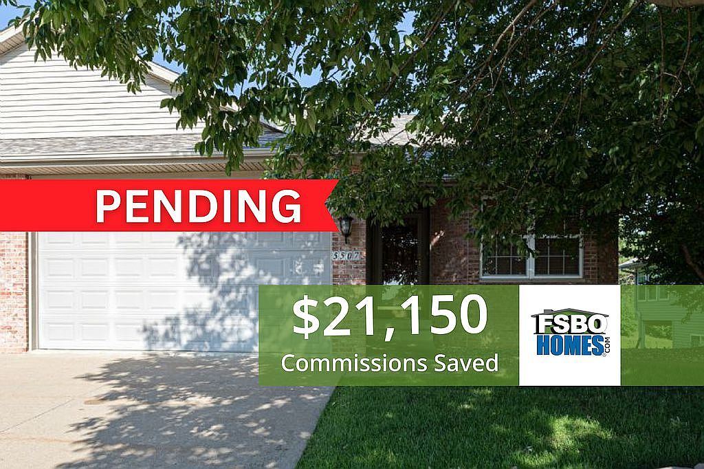 5507 Red Fox Rd, Bettendorf, IA 52722 | Zillow