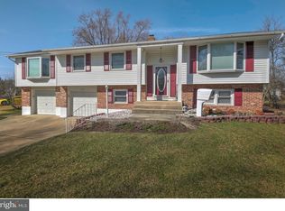 213 Conestoga Dr, Marlton, NJ 08053