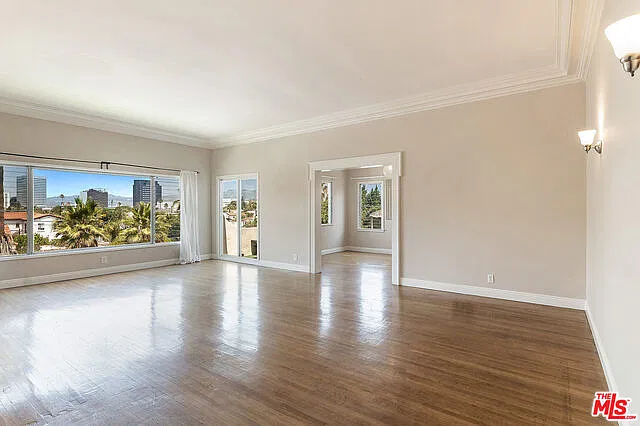 4 bed, 3.0 bath, 2350 sqft, $6,500 — Photo 4