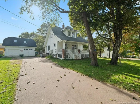 29 Price St, Petitcodiac, NB E4Z 4P9