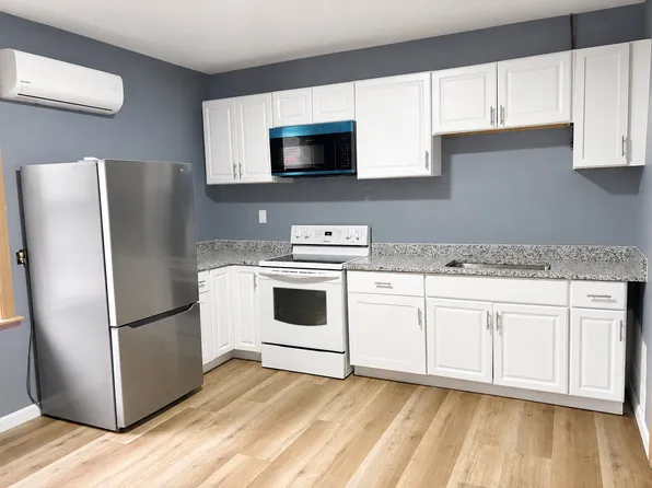 41 Bain St #1, Cranston, RI 02920