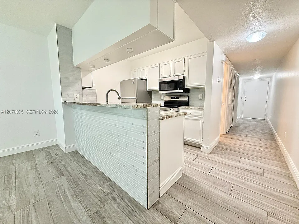 277 Cypress Point Dr #277