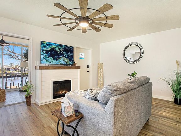 3rd image of 10215 MANATEE AVENUE W #7
