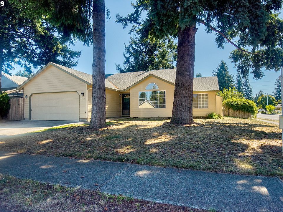 1st image of 12307 NE 41st St