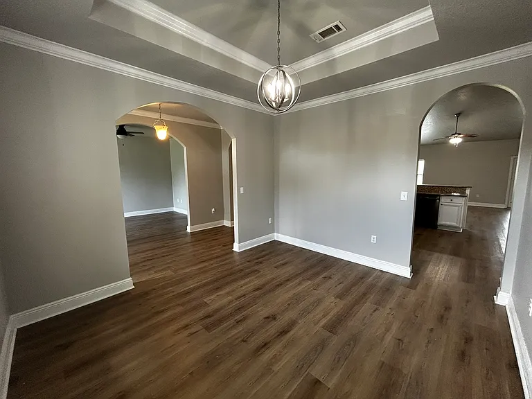407 Pendo Pl — Photo 2