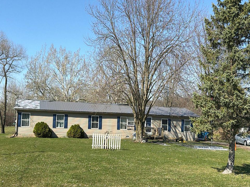 1st image of 7450 W Farrand Rd