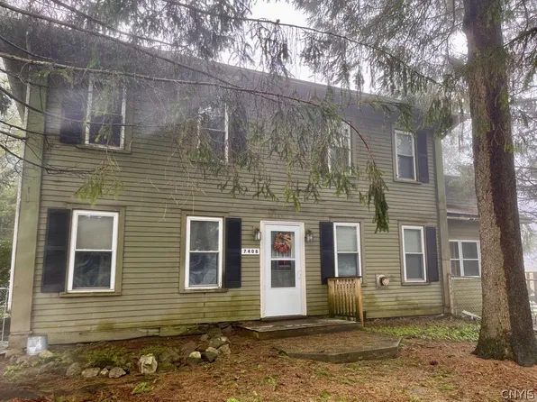 7408 Academy St, Pompey, NY 13138