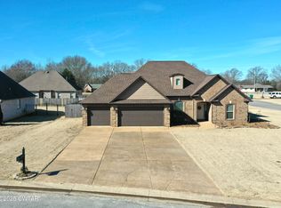 9 Kennedie Dr, Medina, TN 38355