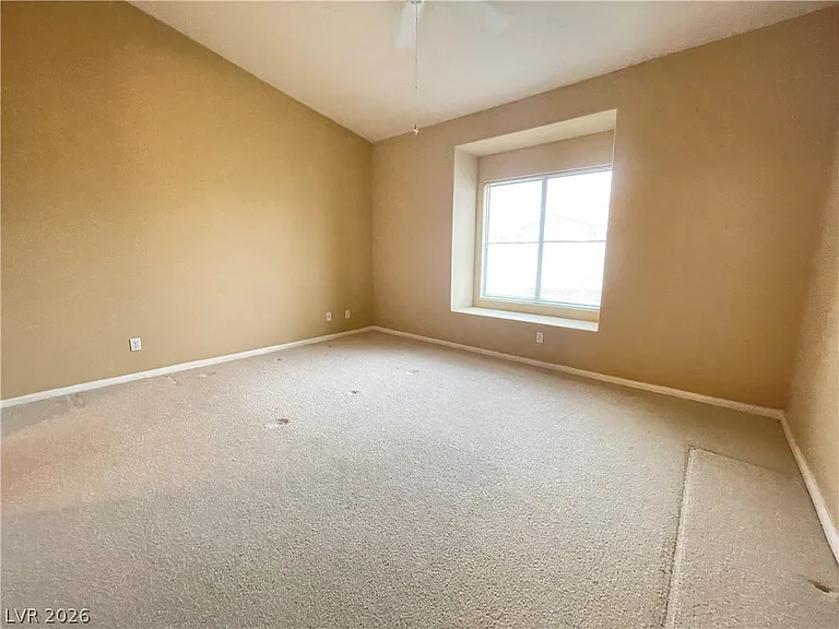 4901 Black Bear Rd #202 — Photo 5