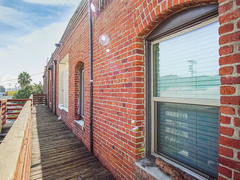 5908 N Figueroa St #8 — Photo 12