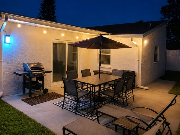 404 Ocean Ct, Clearwater, FL 33756