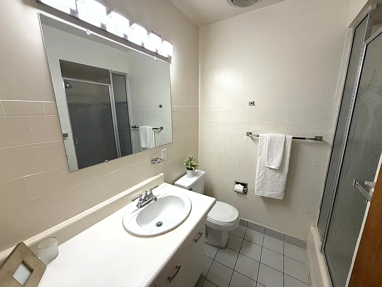 116 Ward St #5 — Photo 6