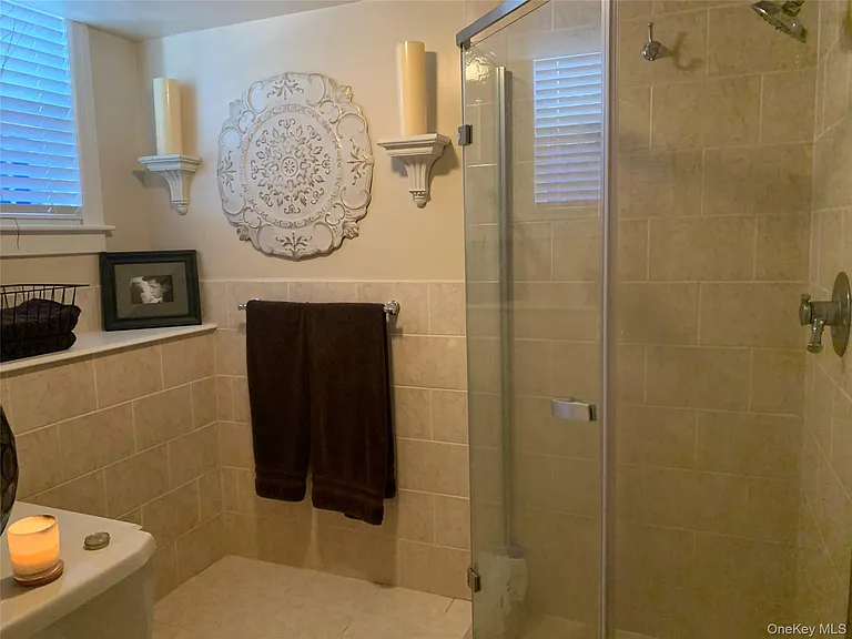 130 E Olive St — Photo 8