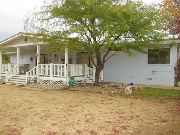 14425 Tingle Ave, Weldon, CA 93283