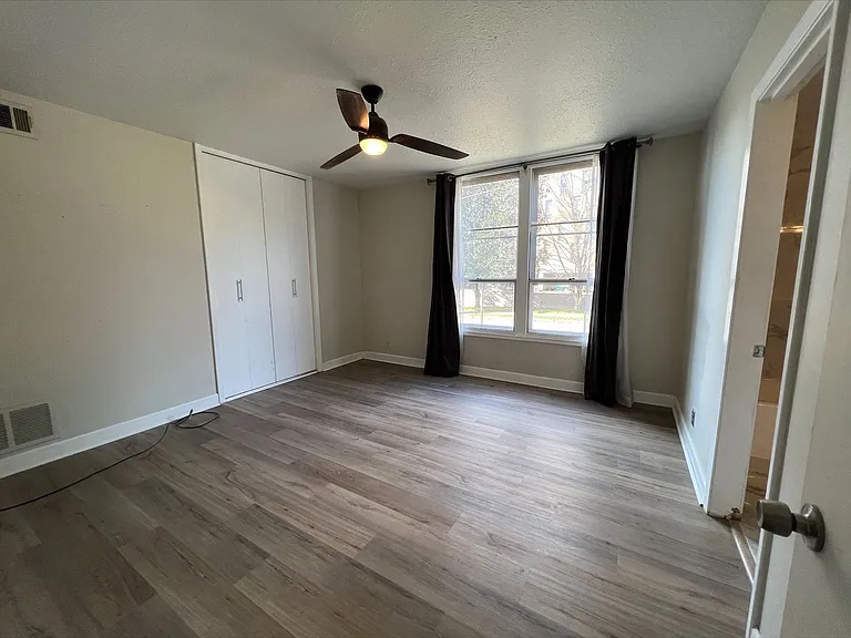 3831 W End Ave #23 — Photo 7