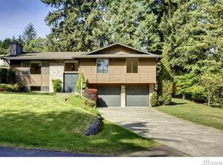 823 101st Pl SE, Bellevue, WA 98004