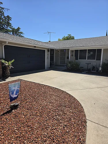 6846 Silverthorne Cir Photo 1
