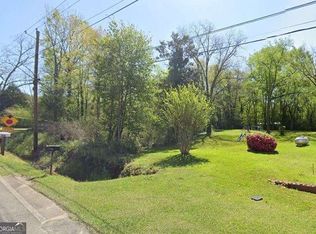 114 W Coombs Ave SE, Milledgeville, GA 31061