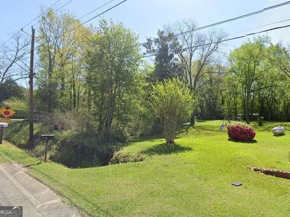 114 W Coombs Ave SE, Milledgeville, GA 31061