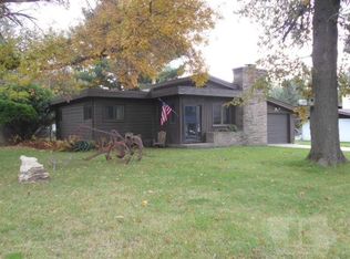 1301 5th St, Eldora, IA 50627