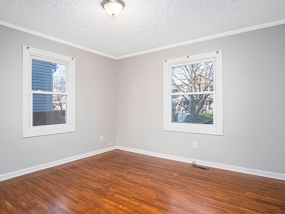 Lower level master bedroom