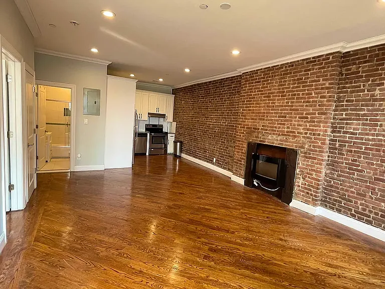 227 Lenox Ave #5 — Photo 3