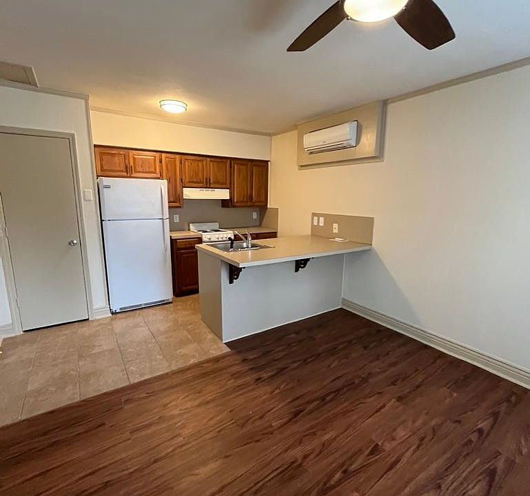 1st image of 2909 N Susan Carol Ln #B